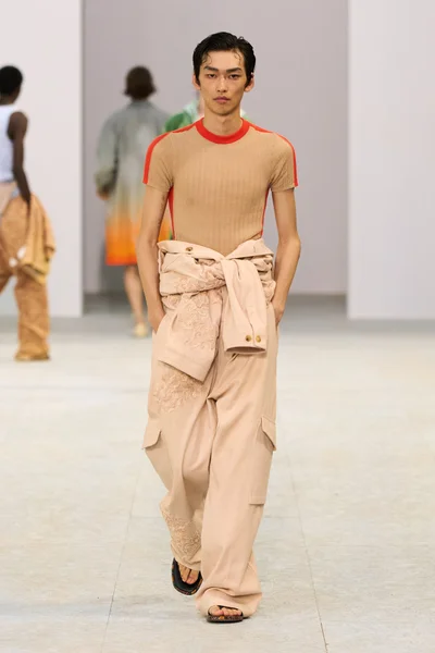 Look 41